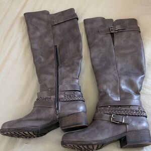 Sugar  Tia Tall Shaft Riding Boot Buckles & Woven Wraparounds 8M